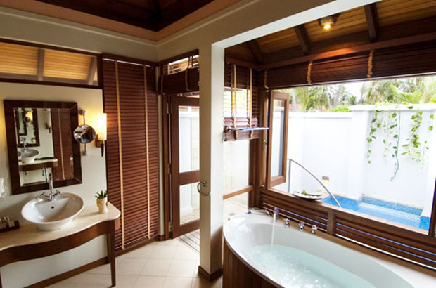 Our-bath-and-outside-shower