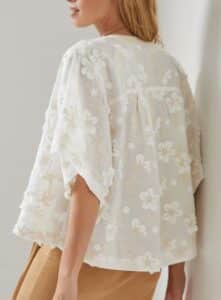 Current Air 3-D Floral Kimono