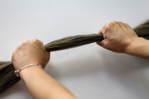 Hair-Strengthening shampoos