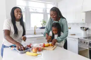 tips for staying healthy, diet, nutrition, family cooking together