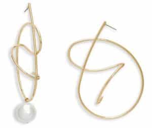 Asymmetric Mismatched Imitation Pearl Statement Earrings