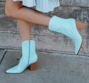 Eleora Blue Crocodile