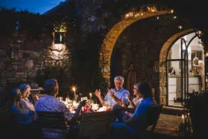 Dinner party for an effective communicator