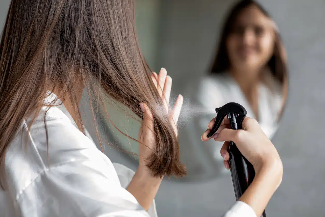 Dry shampoo to protect hair