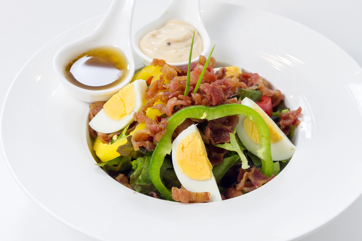 Salad with dressing on the side