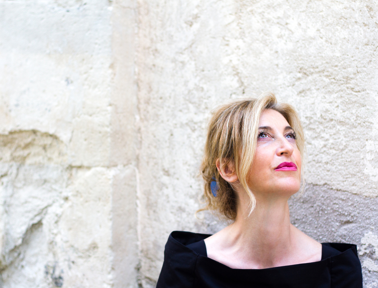 How to solve turkey wattle droopy neck - women over 50