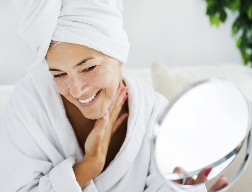 turkey wattle droopy neck - women over 50