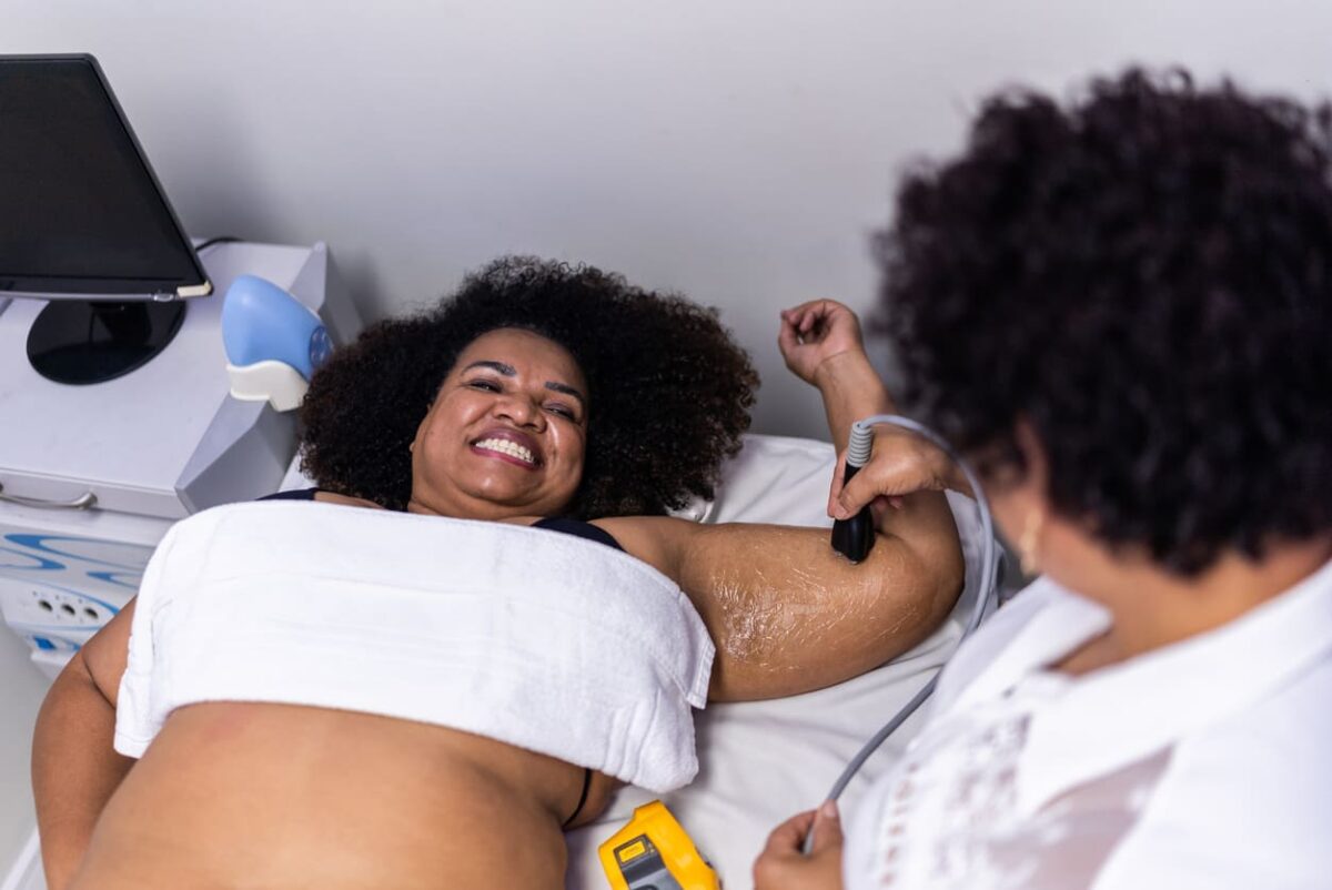 Radiofrequency therapy for skin tightening