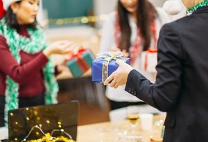 office gift giving ideas