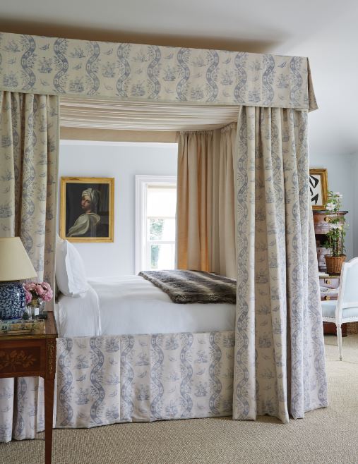 IndiaHicks_p119