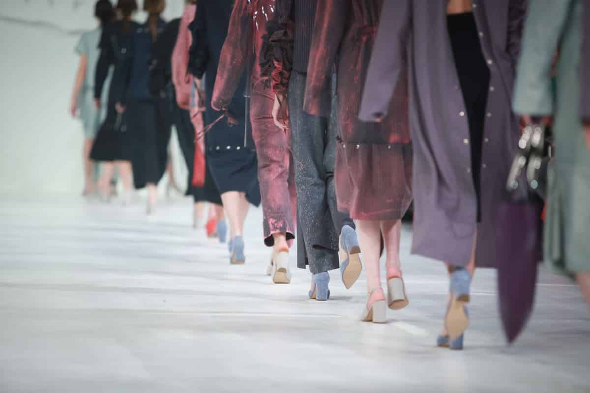 fall shoes feature