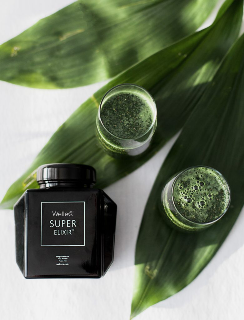 Welleco Super Elixir black caddy and drinks