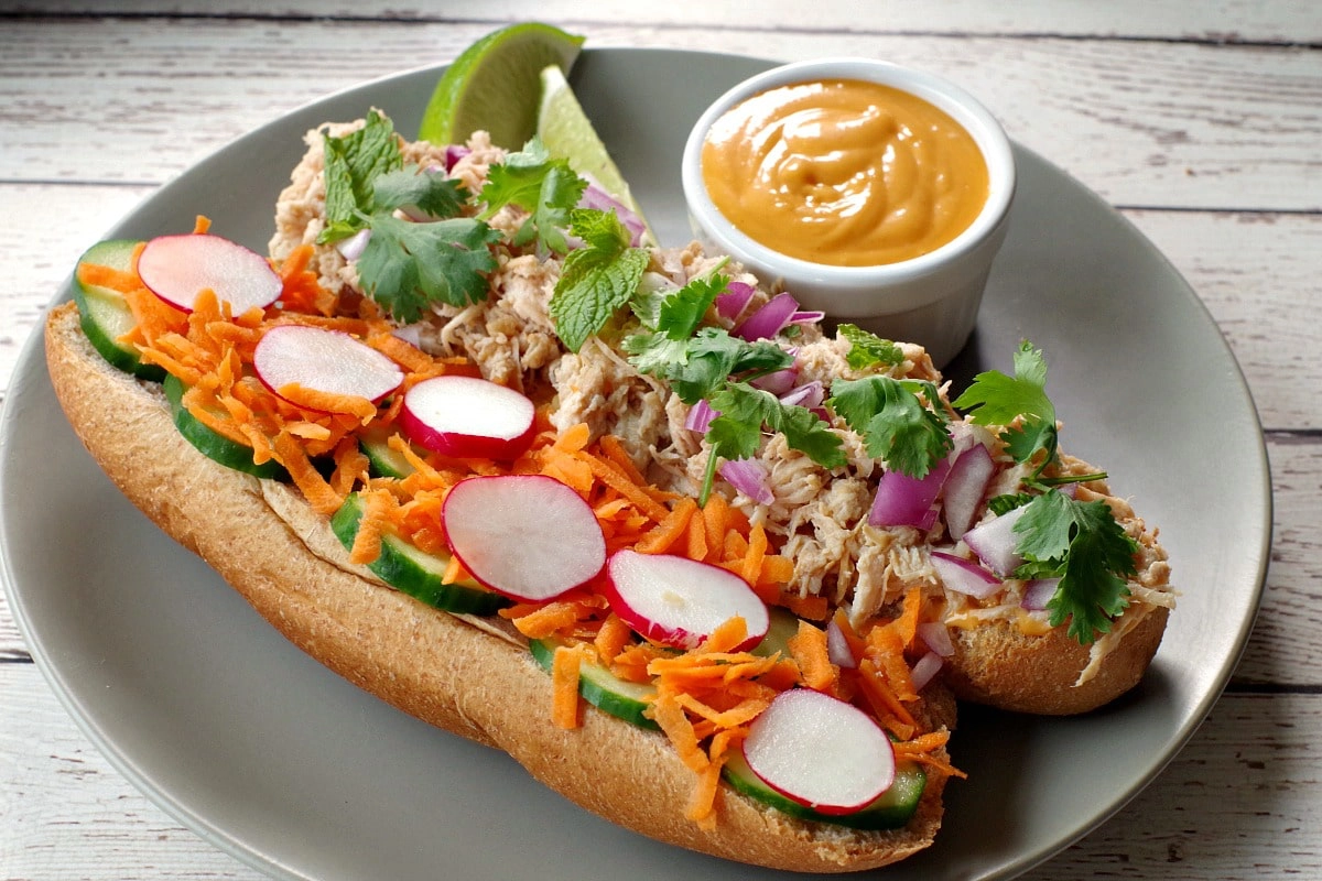 Slow-Cooker-Chicken-Banh-Mi-Vietnamese-Sandwiches-