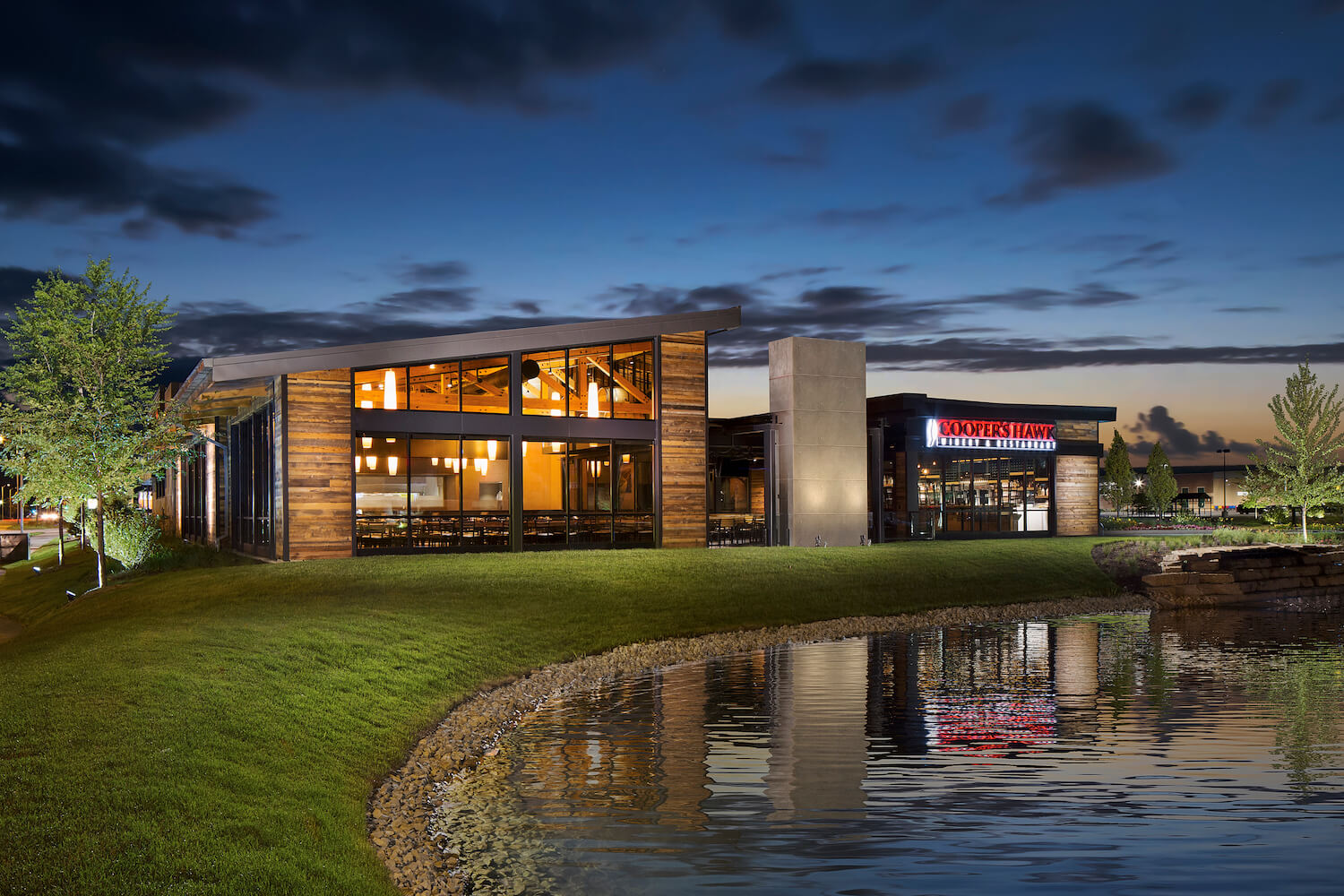 Cooper's Hawk Winery & Restaurants