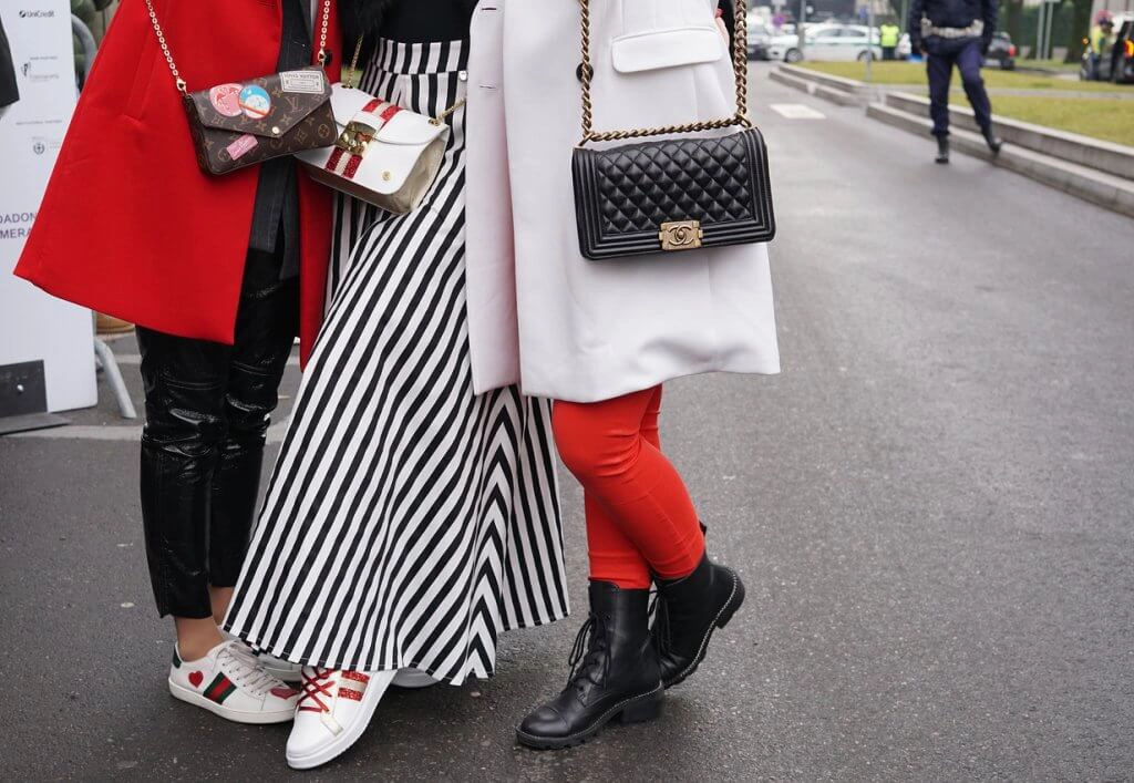stylish sneakers for women