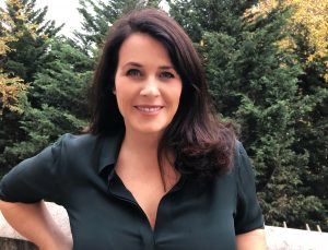 Lisa Oz Author