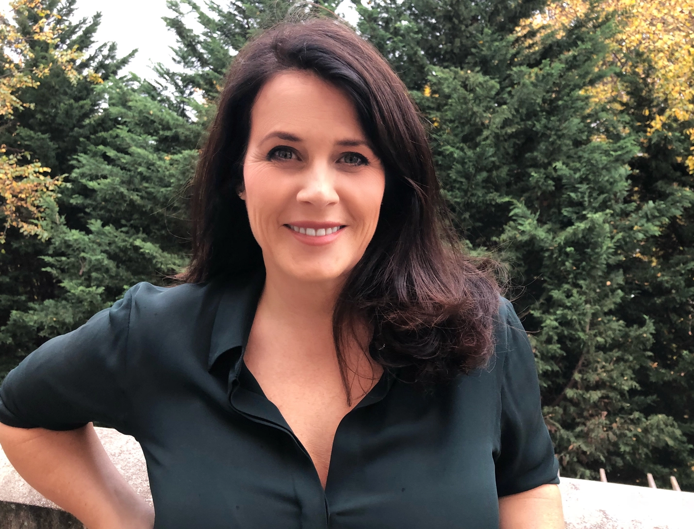 Lisa Oz Author