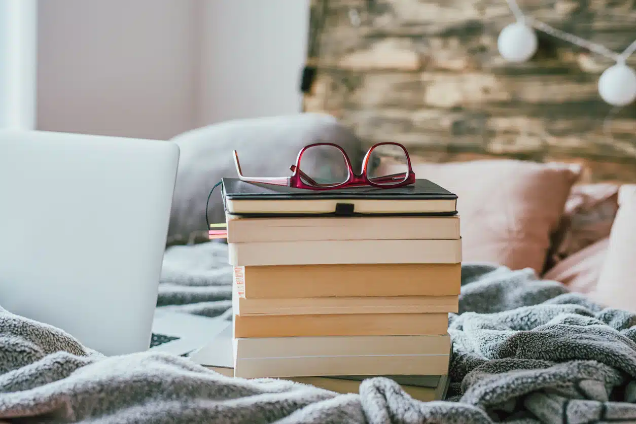 Sandy's Selections from female authors for 2022