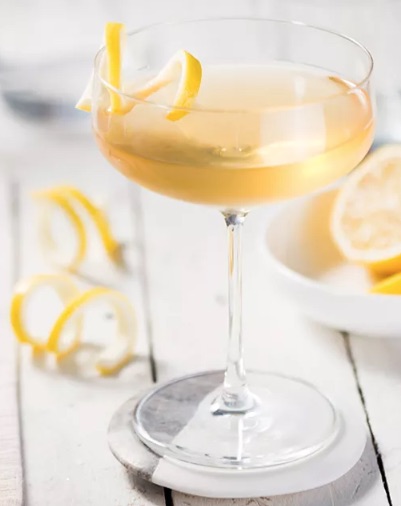 Between the Sheets Cognac/Rum Cocktail