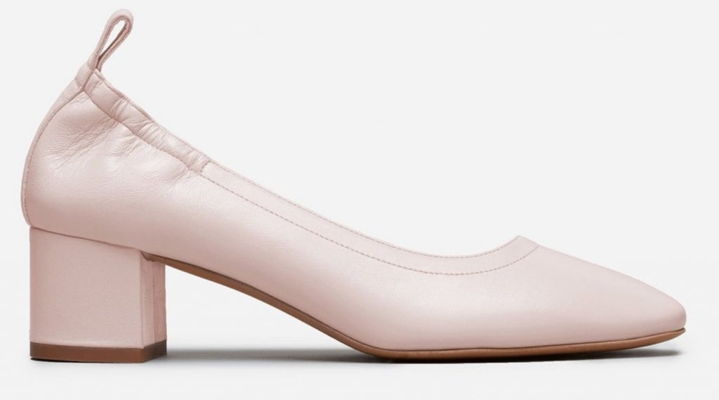 Comfy Travel Clothes Everlane Day Heel