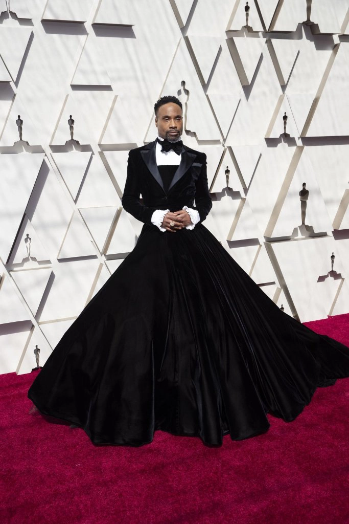 RedCarpet-Oscars-Billy Porter wears a tuxedo dress by Christian Siriano