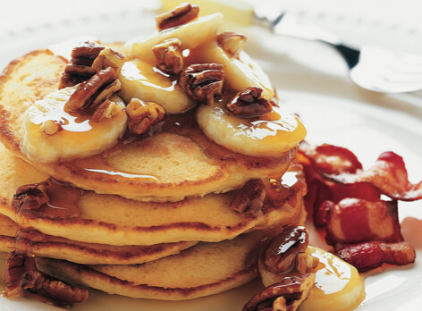 Ricotta Pancakes with banana pecan syrup recipe