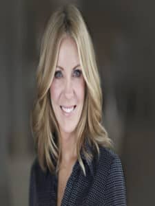 How-to-Make-Your-Eyes-Look-Bigger