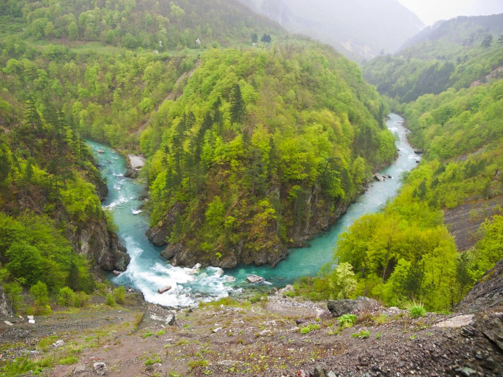 budget travel to europe montenegro
