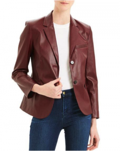 Wearing a fitted leather blazer shows you know how to pull off a modern twist on a classic look. 