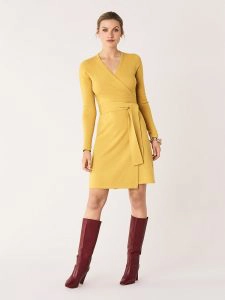 DVF wrap dresses are the definition of Business Casual Perfections