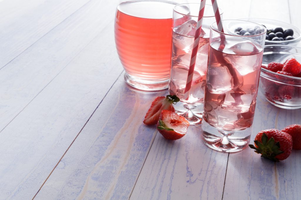 non alcoholic shrub cocktail