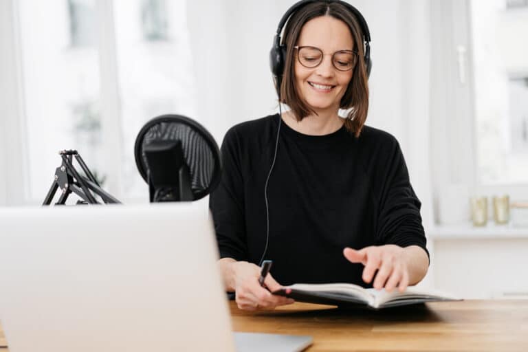 TOP PODCASTS FOR WOMEN OVER 50