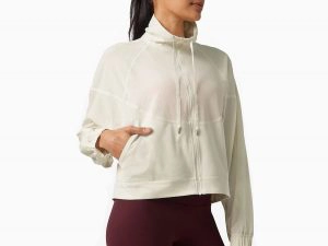 Lightweight Jackets For The "Middle" Season Of Summer And Fall