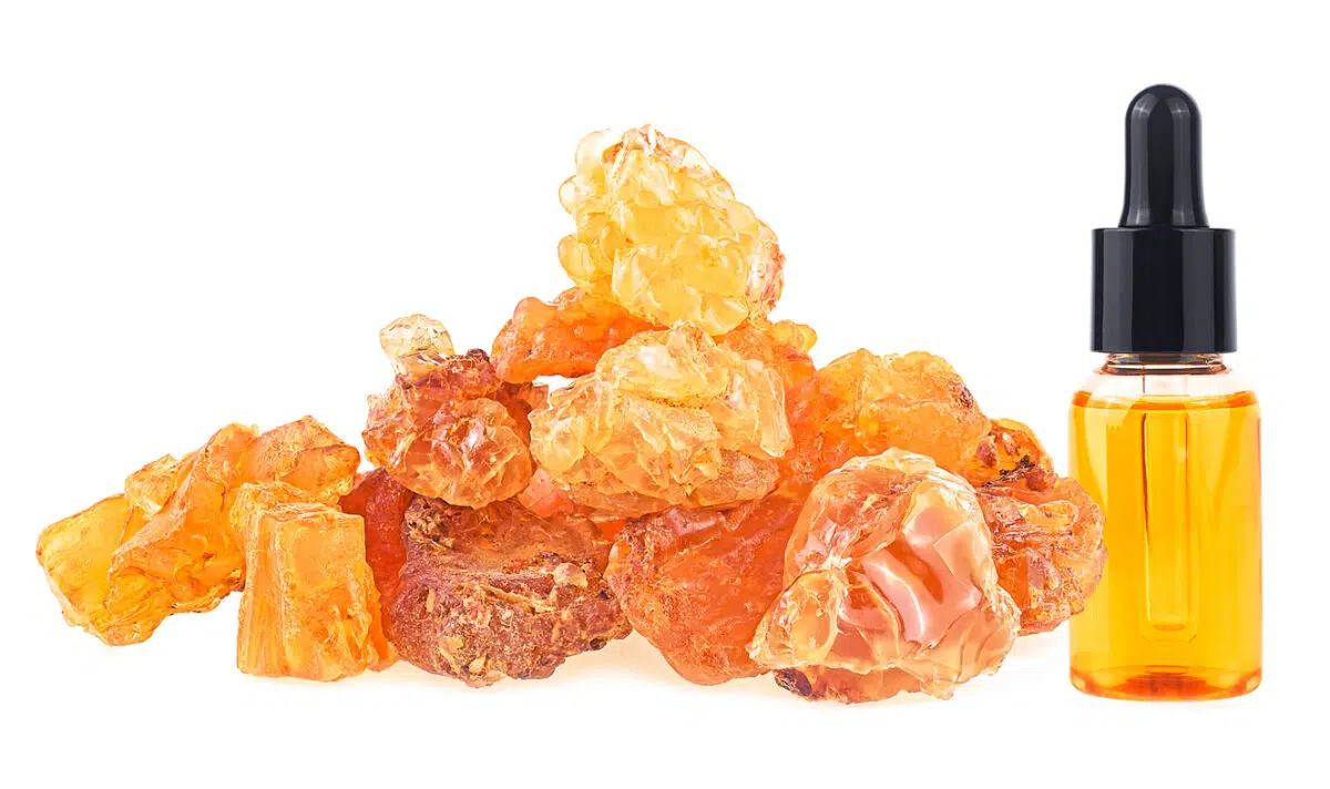 essential oil with frankincense