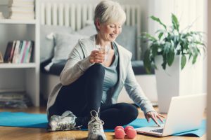 5 Tips To Help You Find A Virtual Fitness Trainer | PRIMEWomen.com