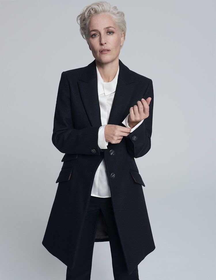 short hairstyles for older women