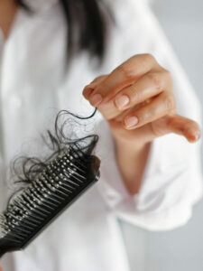 brushes-for-thinning-hair.jpg