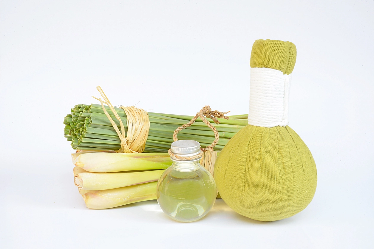 Lemongrass essential oils are perfect for purifying the air in your home