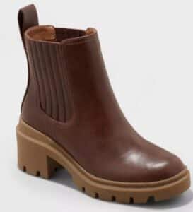 Naya Heeled Chelsea Boots