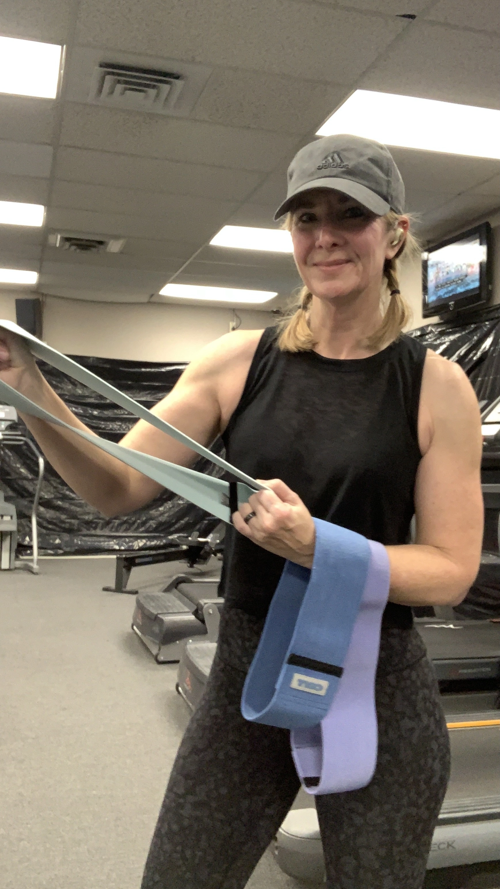 Why you should do squats with resistance loops