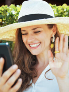 Top Dating Apps for older Women