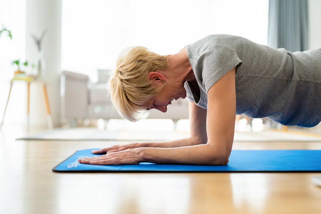 5 Resistance Training Exercises for Women Over 50