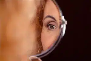 Droopy eyelids or blepharoplasty