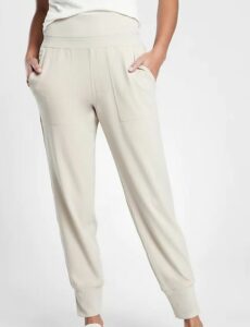 Athleta Venice Jogger to look thinner