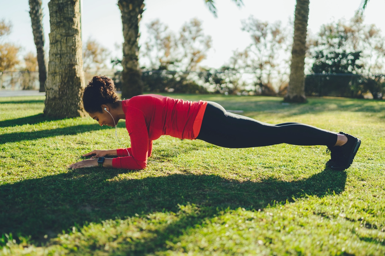 strengthen your core with a plank