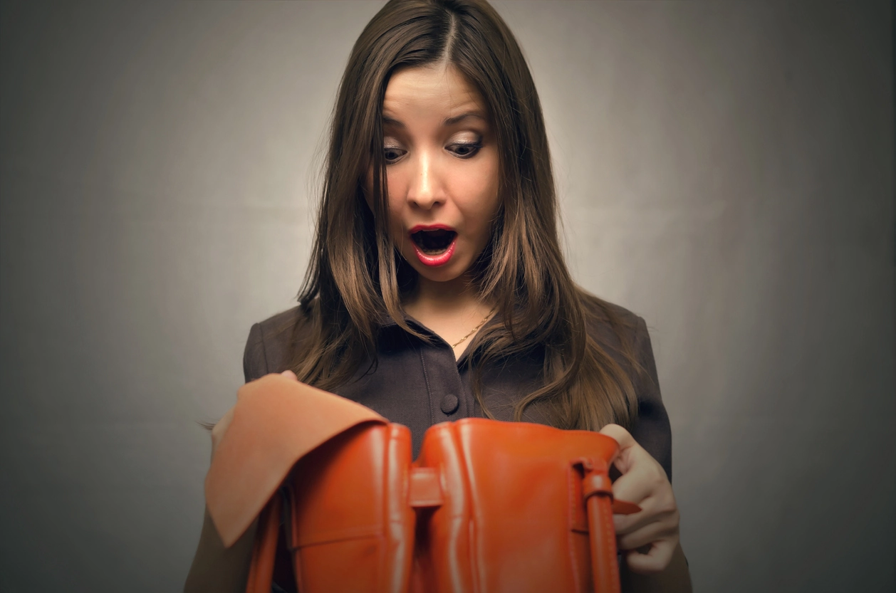 how to get an Ink stain out of a leather purse