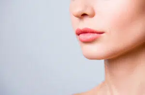 Bullhorn lip lift