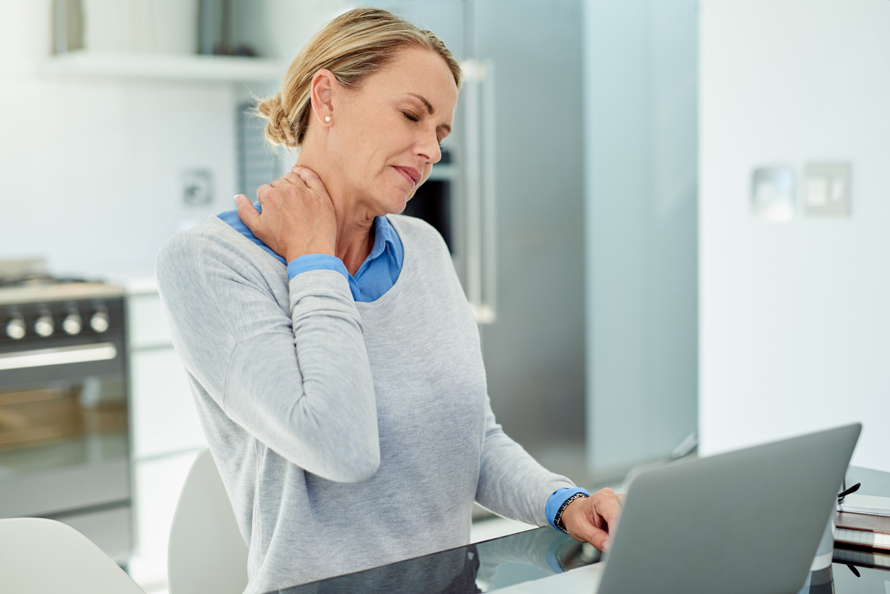 Menopausal Frozen Shoulder What to Know LaptrinhX / News