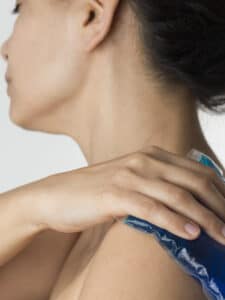 Menopausal-Frozen-Shoulder.jpg