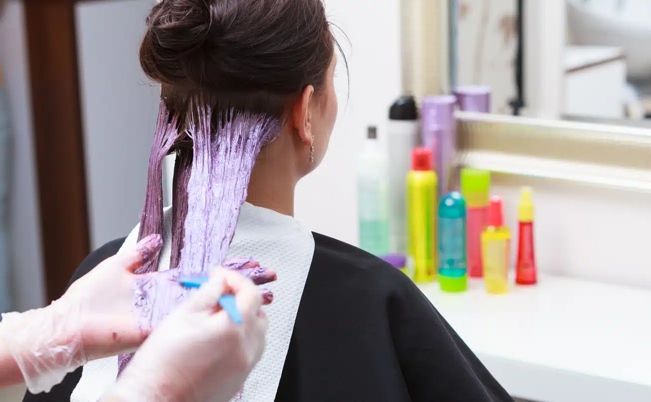Sectioning hair before dying it or coloring it
